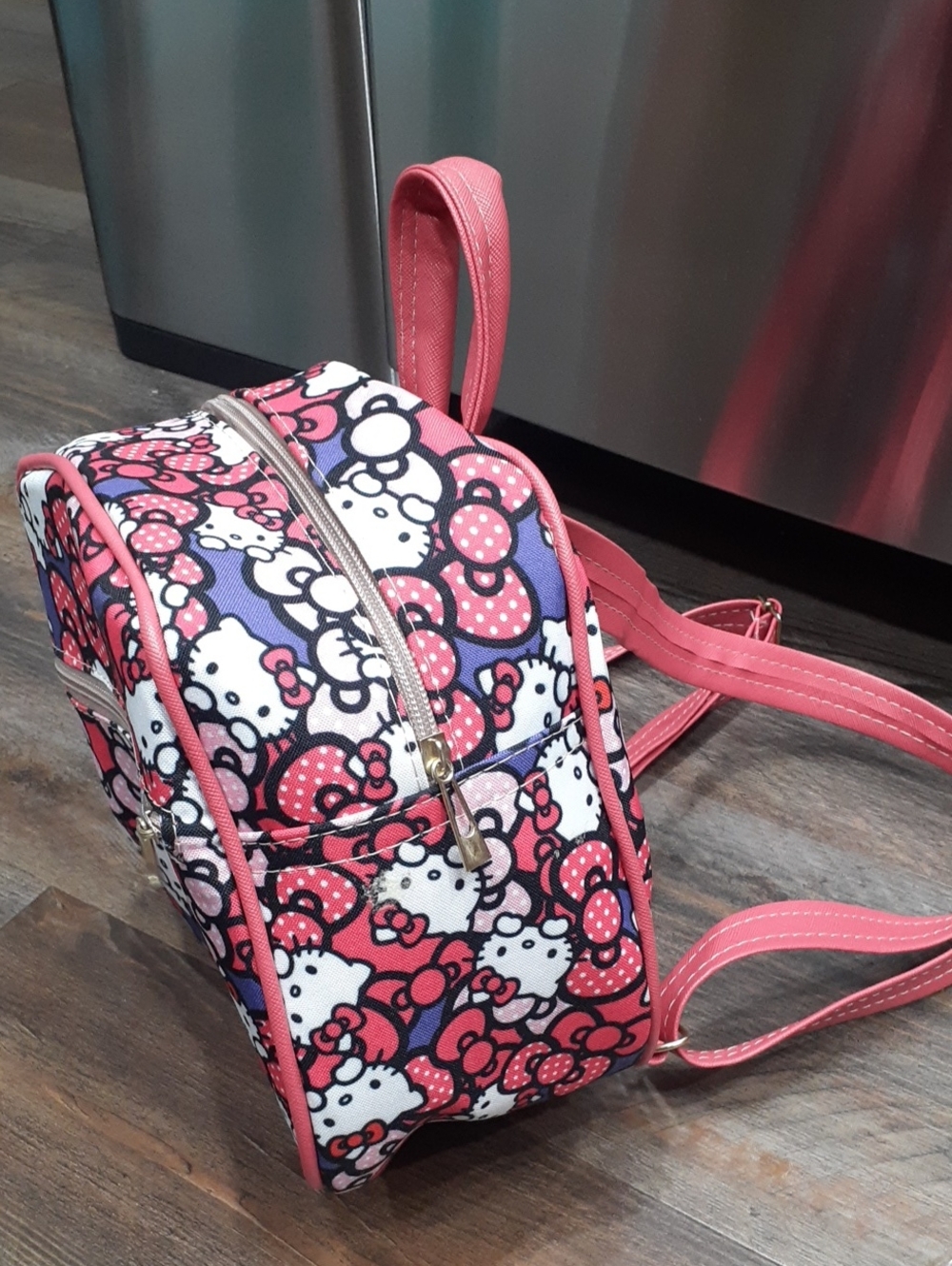 Hello Kitty Pink Patterned Backpack - Picture 3 of 7